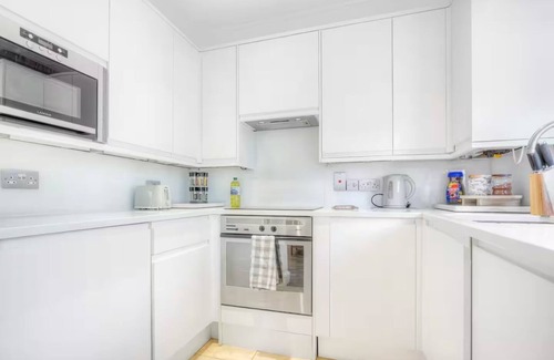 Fulham Broadway Apartamento | 🏙️ Earl’s Court Central Deluxe – Your Stylish London Stay 🏙️