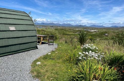 Connemara Otro | Earls View Maxi Pod