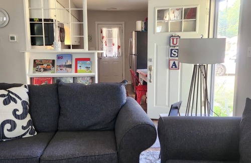 Geneva Casa | LABOR DAY WEEKEND SPECIAL! Book 2 nights, get 3rd night HALF PRICE. Hurry!