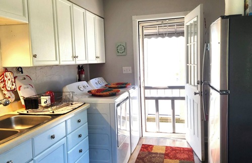 Geneva Casa | LABOR DAY WEEKEND SPECIAL! Book 2 nights, get 3rd night HALF PRICE. Hurry!