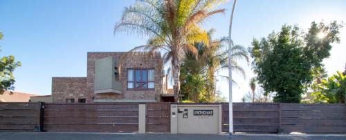 Oudtshoorn Cama Y Desayuno | Earthbound Guest House