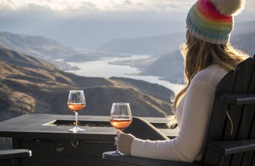 Orondo Villa | Earthlight 4 - On Top of The World