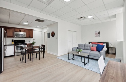 Central Business District Apartamento | East 225 I Modern Studio in Downtown Rochester