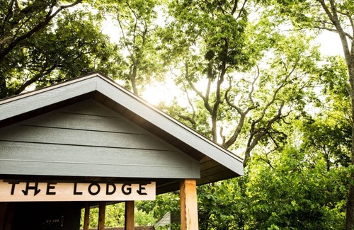 Maple Hill Cabina | East Bank on Mill Creek Lodge
