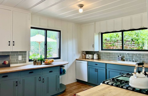 Ojai Casa | East End Cottage bordering Horn Canyon and The Thacher School