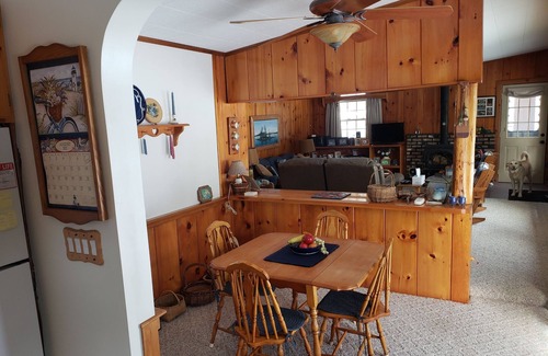 Forest CIty Cabaña | East Grand Lake Cottage