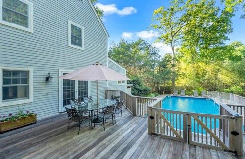 East Hampton North Casa | East Hampton Town Terrific