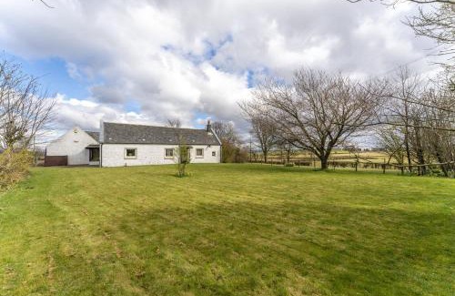 Denny Casa | East Kelt Farm Cottage