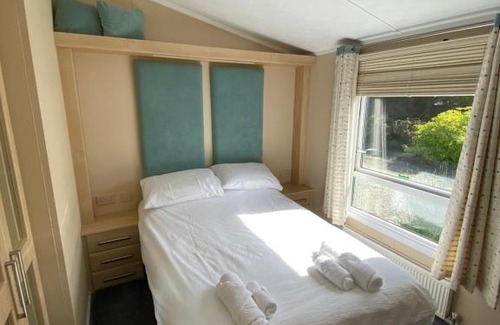 Brazzacott Casa | East kitcham lodge