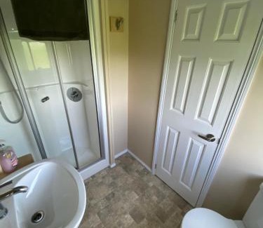 Brazzacott Casa | East kitcham lodge