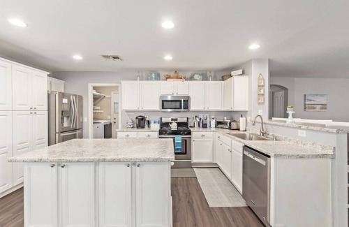 East Mesa Casa | East Mesa home sleeps 6 close to hwys Legacy Sports
