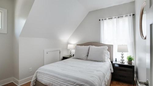 Eastwood Apartamento | East Nash Hideaway