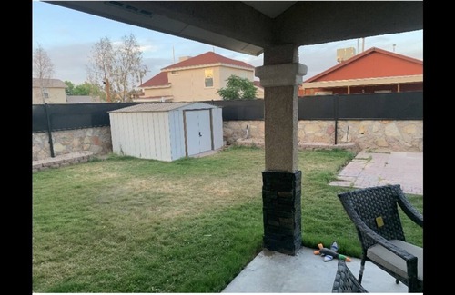 Biggs Field Casa | East Oasis Retreat Home 2 story, 4 bedroom, King size bed in Master bedroom 8KTV