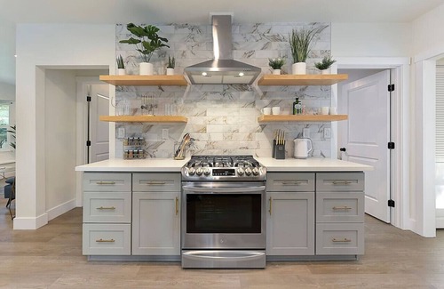 Southeastern Sacramento Casa | East Sac Getaway, Walking Distance to Hospitals