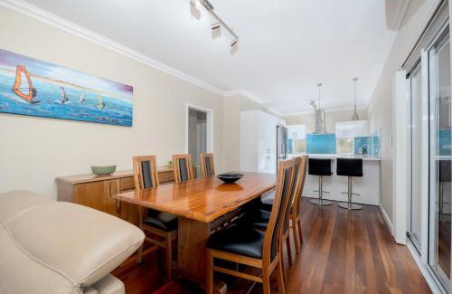 Mosman Park Casa | EAST3 - Coastal Hideaway