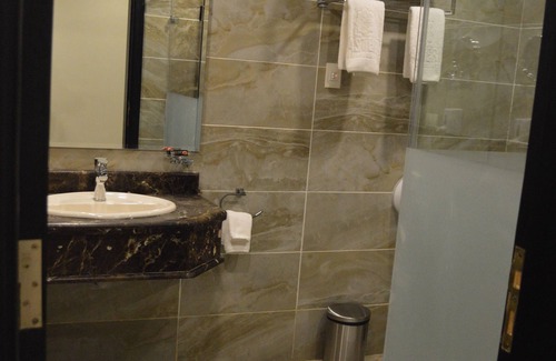 Al-Muntazah Hotel | Eastern Al Montazah Hotel