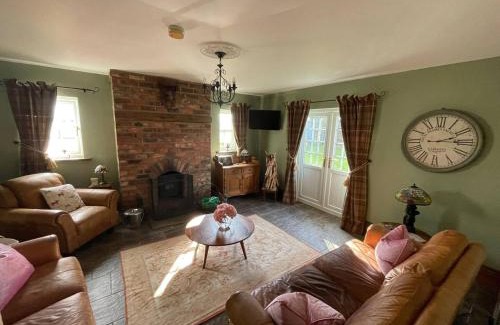 Leven Casa | Eastfield Cottage Free Parking And Ev Charger