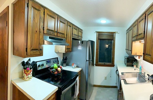 Grantham Casa | Eastman Lakeside Condo