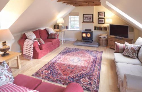 Penicuik Casa | Eastside Byre - Family cottage in the Pentland Hills near Edinburgh