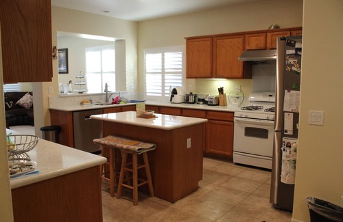 Eastvale Casa | Eastvale/Ontario Cozy Peaceful Suburban House/说中文
