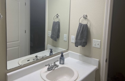 Fishers Apartamento | Easy access -great for business or pleasure
