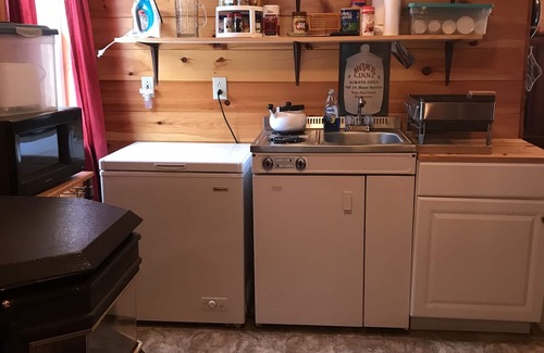 Lewis County Cabina | Easy Access Snowmobiling Cabin Right On The Trail #4