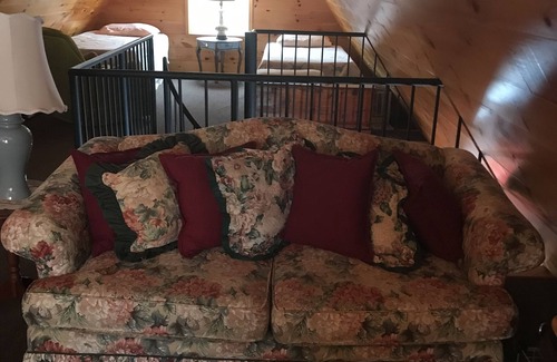Lewis County Cabina | Easy Access Snowmobiling Cabin Right On The Trail #4