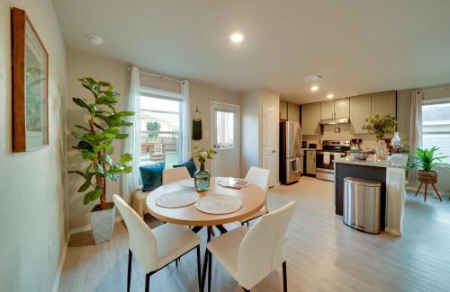 San Antonio Casa | Easy Access to Dtwn San Antonio Suburban Home