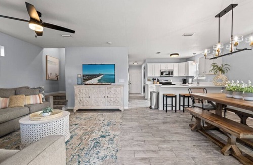 Kiska Beach Casa | Easy Breezy - Close to Beach