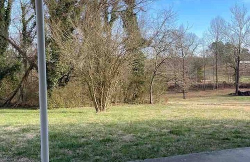 Rockwood Casa | EASY Checkout, Safe, Comfy 3 bd w/KING Pets OK