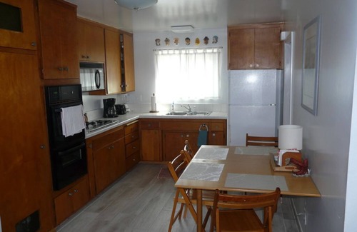 Pierpont Bay Condominio | Fácil, acogedora sala de estar en una playa pintoresca comunidad
