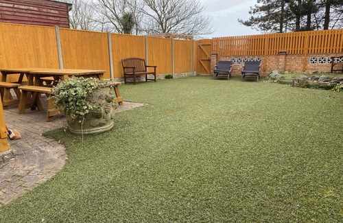 Mablethorpe and Sutton Cabaña | Easy Life