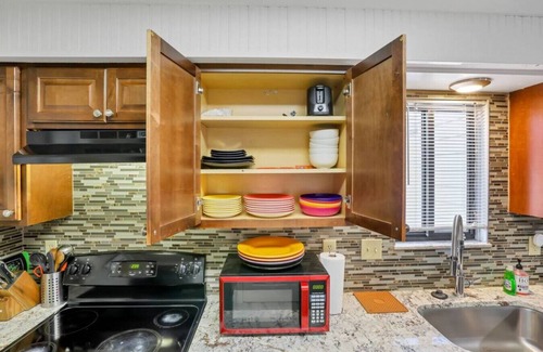 Columbus Casa | Easy Livin' By Easton: Hot tub, Family Friendly, 6 minutes from Easton Town Center