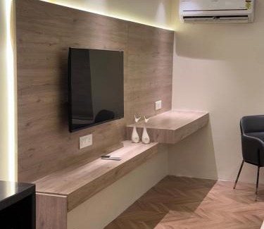 Jaypee Greens Apartamento | Easy Stayz - Comfy stays in Greater Noida near Expo Mart