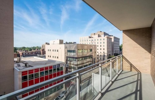 Woodmont Triangle Apartamento | Experiencia en el centro de Bethesda: unidad de 1 dormitorio espaciosa