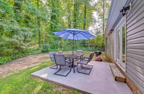 Paw Creek Casa | Easy Uptown Access Charlotte Gem with Peaceful Yard