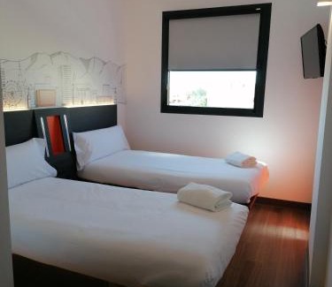 Carretera de Cadiz Casa | easyHotel Malaga City Centre