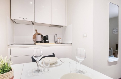Tre Torri Apartamento | Easyife - Fully furnished flat @Arco della Pace