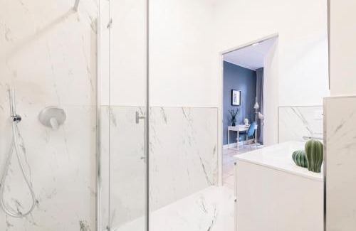 San Babila Apartamento | Easylife - Elegante e rifinito appartamento vista Duomo in Piazza San Babila