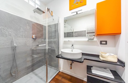 Barona Apartamento | Easylife - Lussuoso trilocale con balcone e vasca idromassaggio in zona Barona