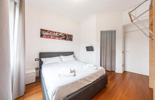 Barona Apartamento | Easylife - Lussuoso trilocale con balcone e vasca idromassaggio in zona Barona