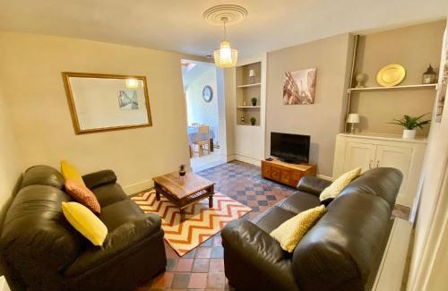 Grantham Apartamento | EasyRest House 1 Grantham - 6 Beds & Free Parking - Spacious & Comfy - Access to A1, Town Centre & Shops