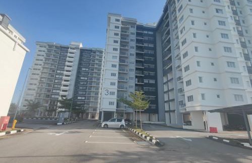 Taman Kolej Perdana Apartamento | EasyStay Kampar (near UTAR) 5bedrooms 10pax Free WiFi