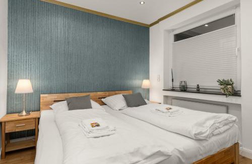 Moehnesee Apartamento | EasyViewI direkt am Möhnesee 4P Pool Balkon