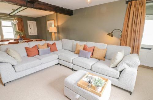 Hope Valley Casa | Ebenezer House