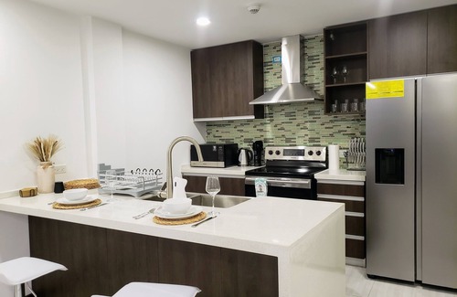 Saint Andrew Apartamento | Echelon Escape Lux 1B/R w/Pool|Gym