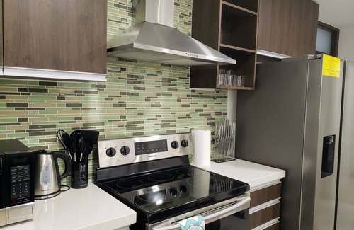 Saint Andrew Apartamento | Echelon Escape Lux 1B/R w/Pool|Gym