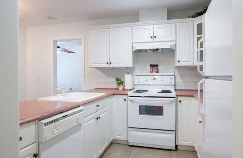 Harrison Hot Springs Apartamento | Echo Beach 2 Bed Lake View and Walkable to Beach