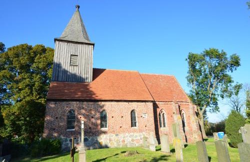 Gross Zicker Casa | Eck-Reethaus-Sturmhaube