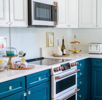 Huntersville Casa | Eclectic 1906 Farmhouse Hot Tub, Hammocks, & Charm